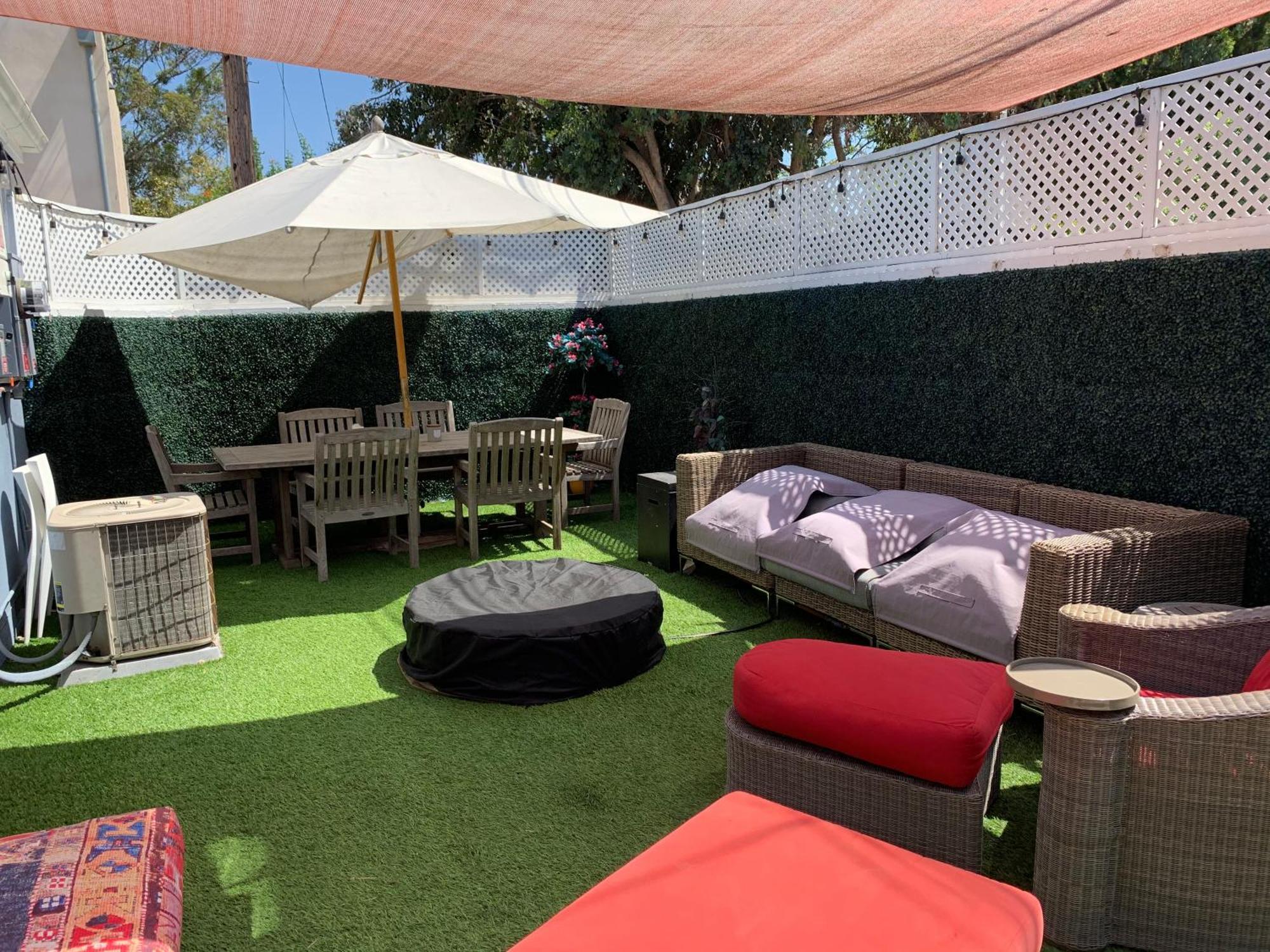 Chic Venice Beach Bungalow Steps From The Canals & Beach لوس أنجلوس المظهر الخارجي الصورة