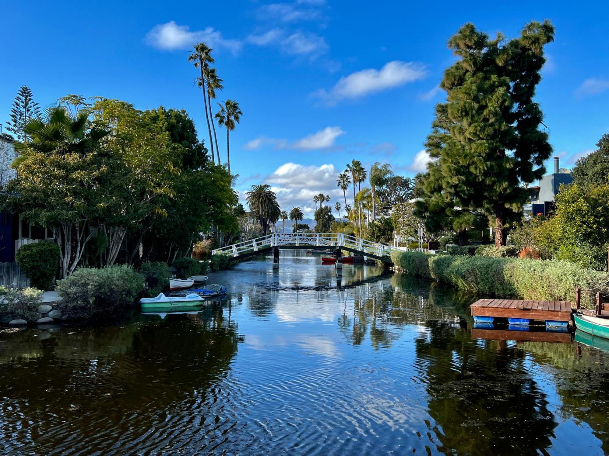 Chic Venice Beach Bungalow Steps From The Canals & Beach لوس أنجلوس المظهر الخارجي الصورة