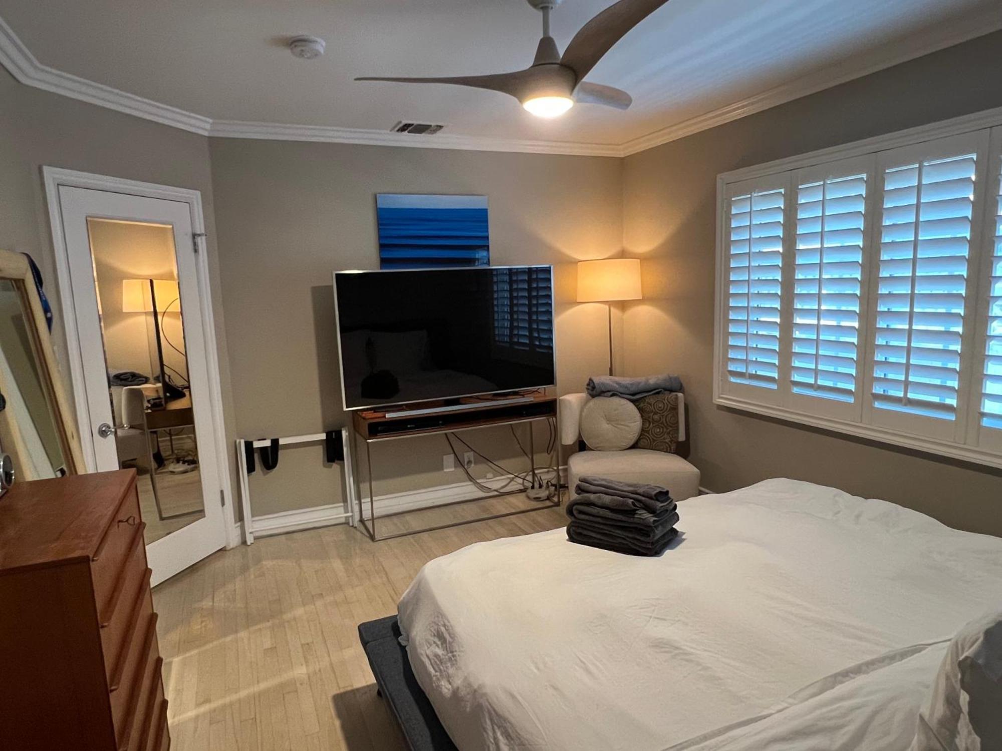 Chic Venice Beach Bungalow Steps From The Canals & Beach لوس أنجلوس المظهر الخارجي الصورة